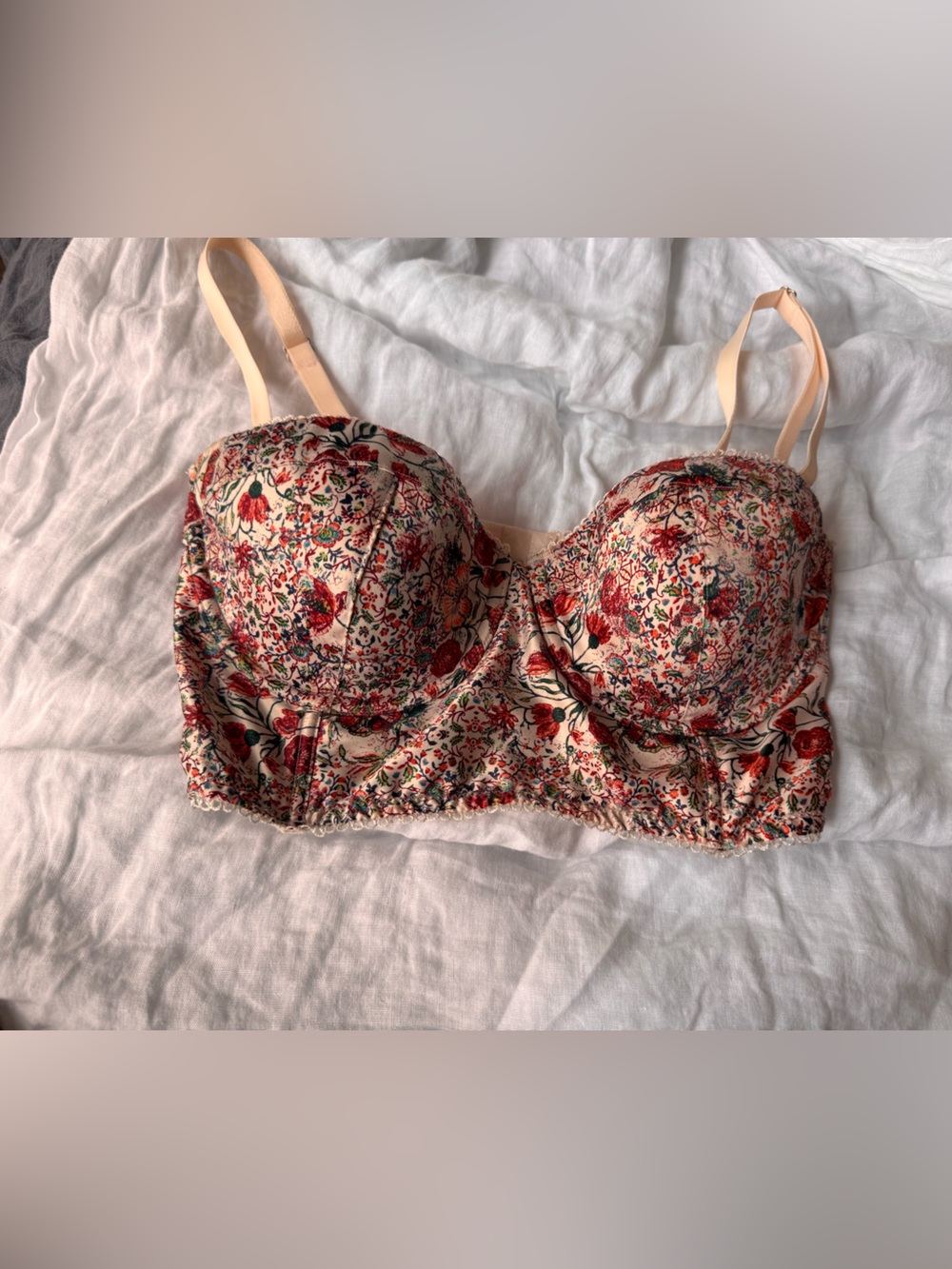 Vintage Floral Padded Longline Bra in Peach and Red